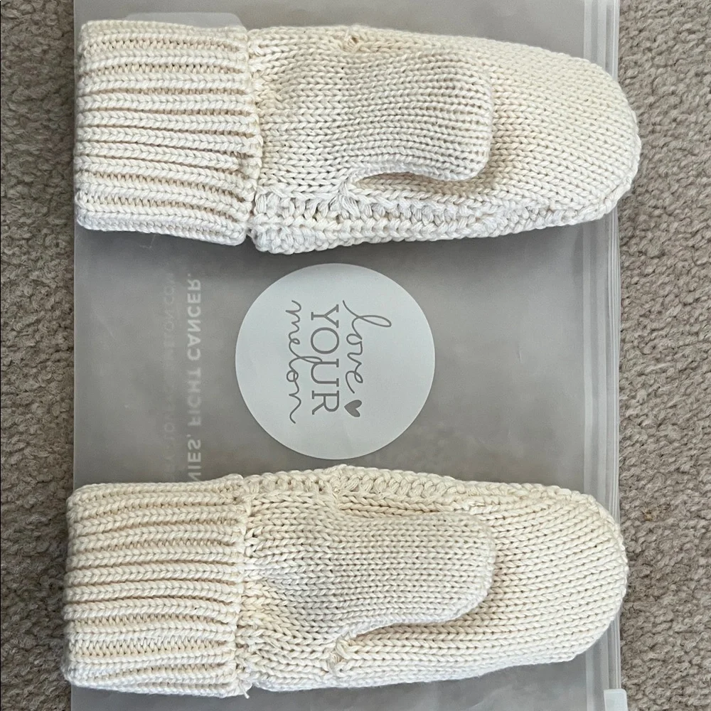 Love Your Melon Ivory Kids Knit Mittens